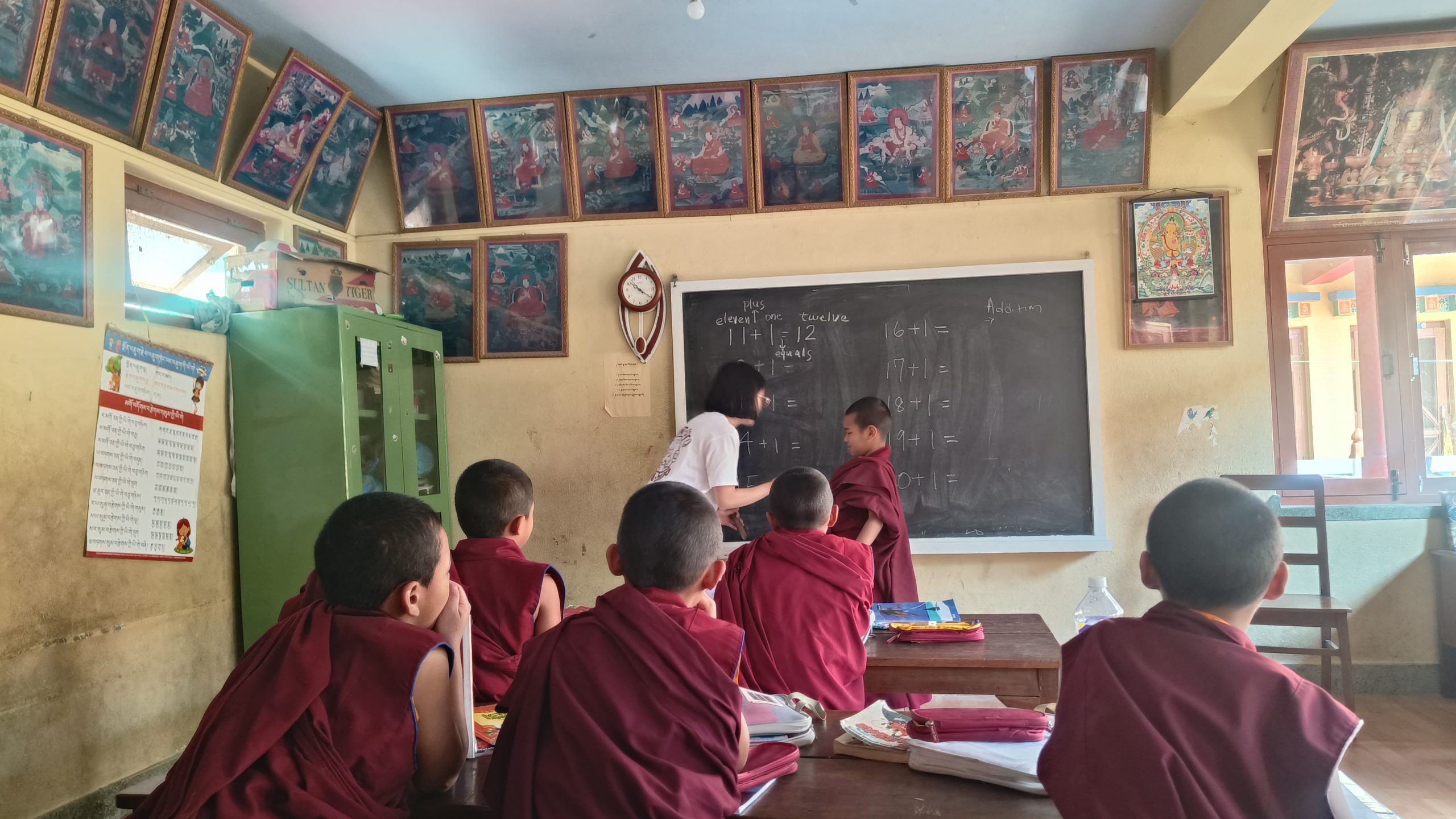 Teaching young monks